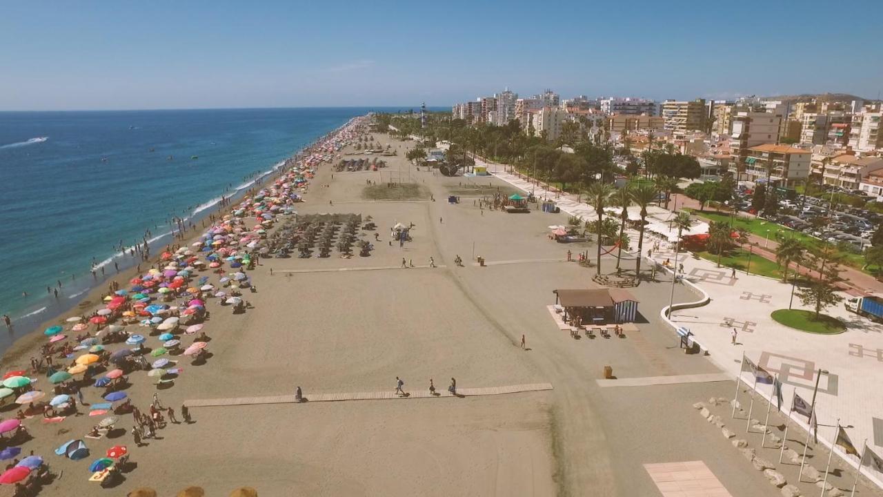 Ea! Las Arenas Family - Alojamientos La Torre Torre Del Mar Exterior photo